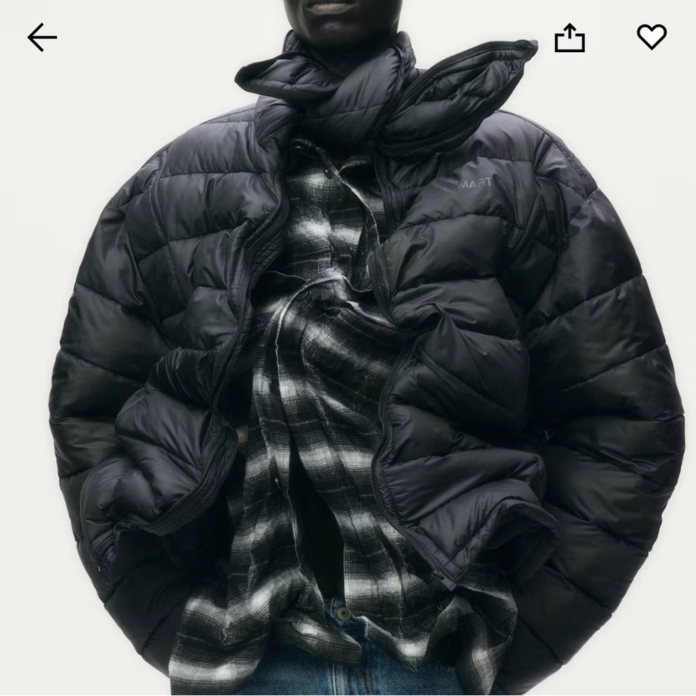 Glenn Martens H&M
Lightly padded puffer jacket XS